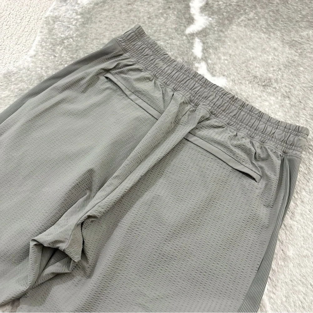 Athleta Textured Brooklyn Jogger Pants - Picture 6 of 12